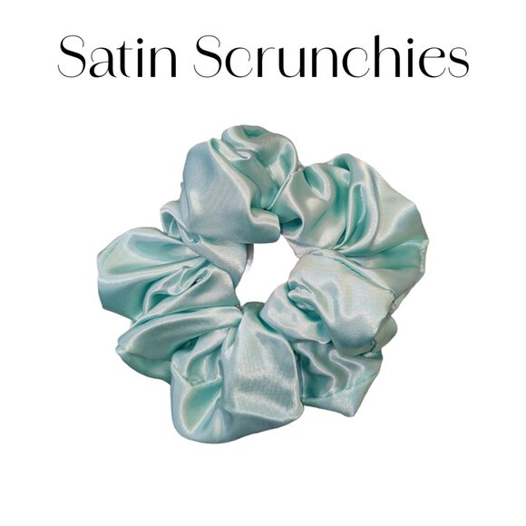 Amiga Mia large baby blue satin scrunchie hand crafted - Picture 2 of 5